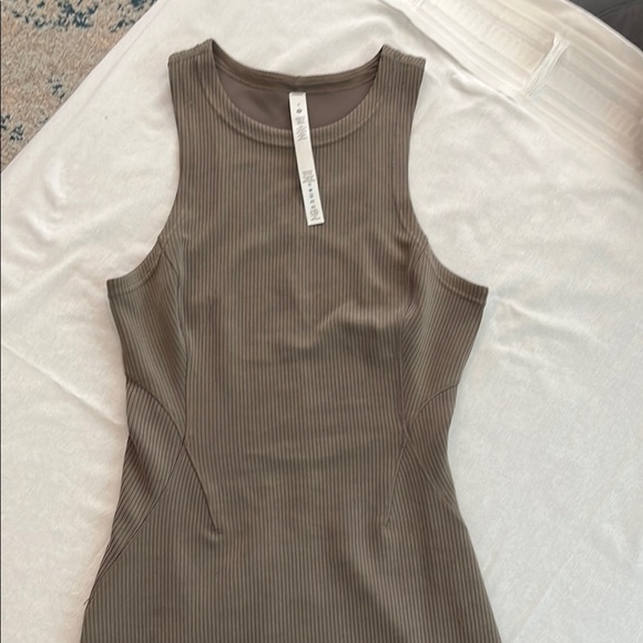 Align Ribbed Dress - Picture 4 of 8